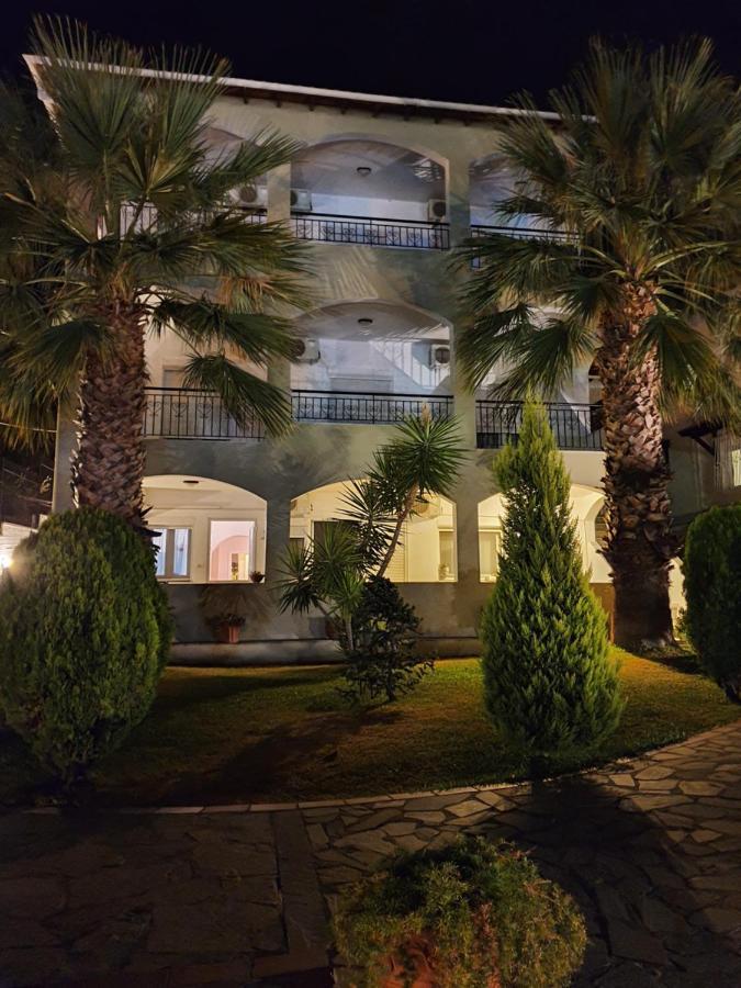 נאוס מרמרס Hotel Pefko מראה חיצוני תמונה