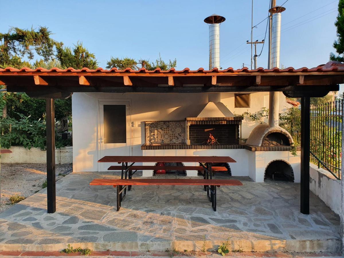 נאוס מרמרס Hotel Pefko מראה חיצוני תמונה